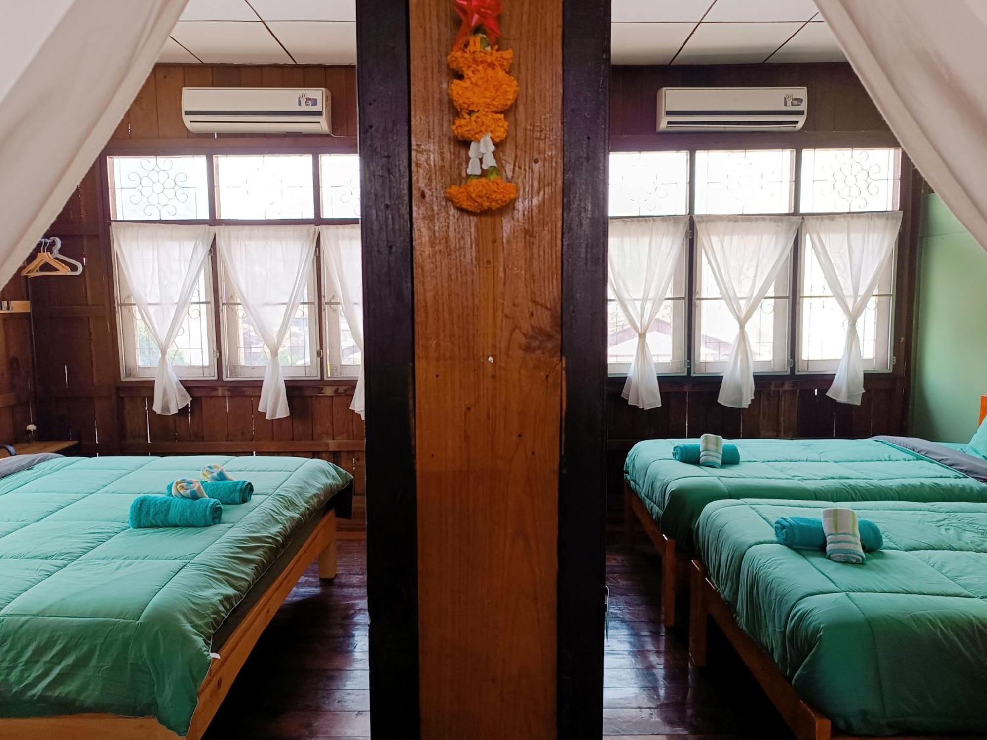 Pai Baan Homestay ปายบ้าน โฮมสเตย์ ถนนคนเดินปาย Exterior photo