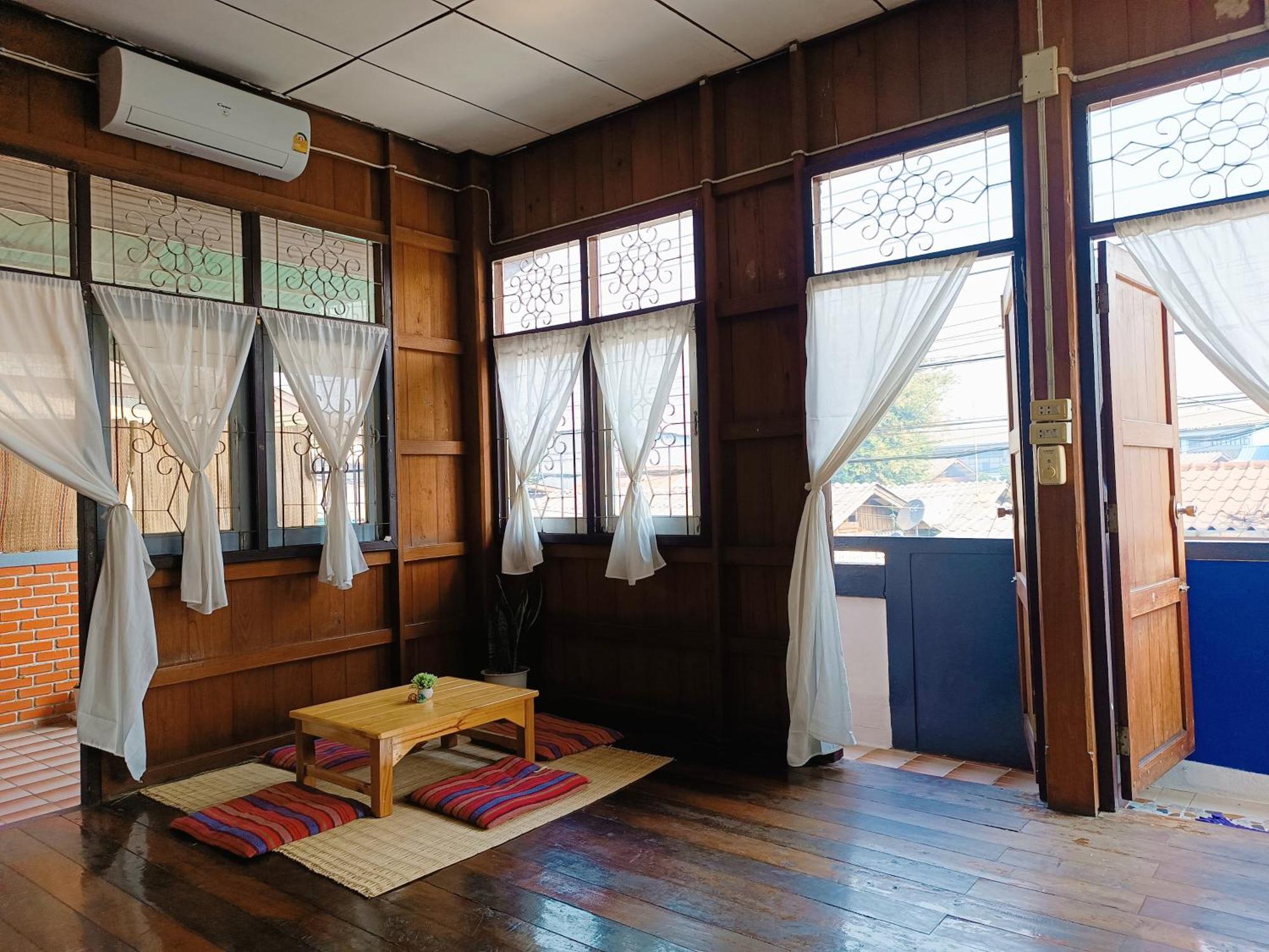 Pai Baan Homestay ปายบ้าน โฮมสเตย์ ถนนคนเดินปาย Exterior photo