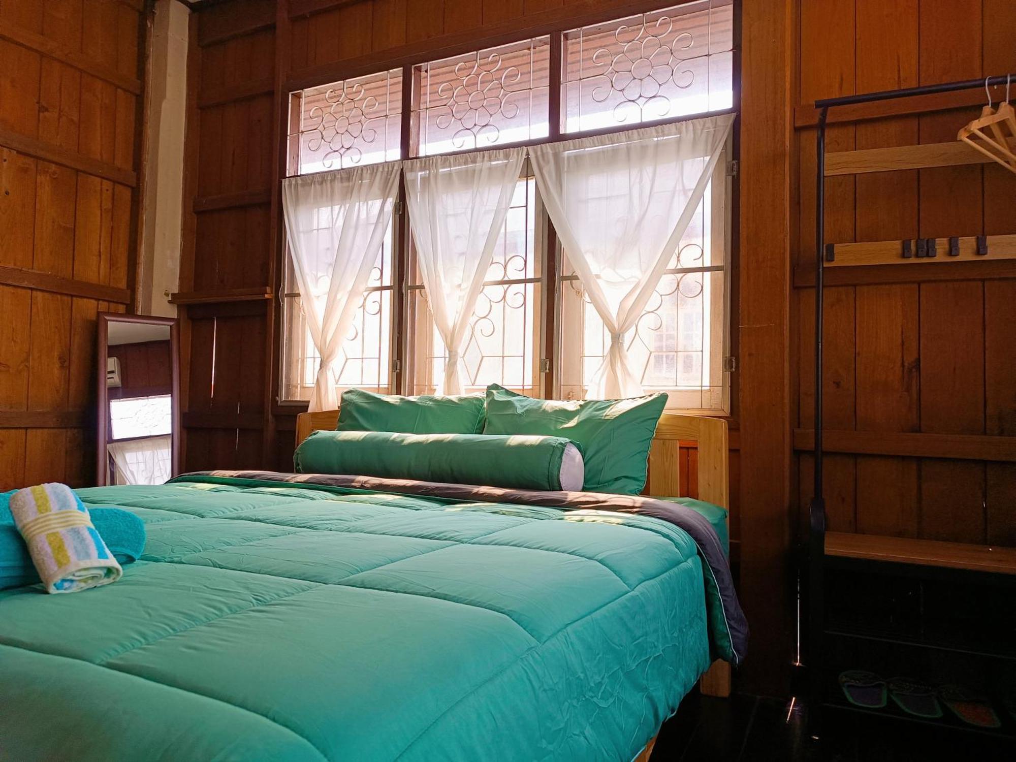 Pai Baan Homestay ปายบ้าน โฮมสเตย์ ถนนคนเดินปาย Exterior photo